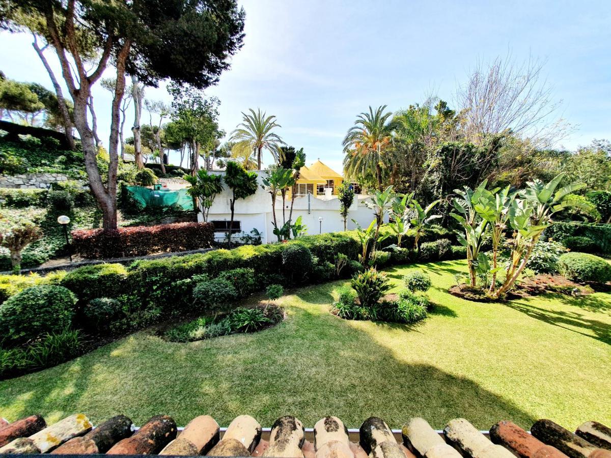 Miraflores Town Studio Sitio de Calahonda Bagian luar foto