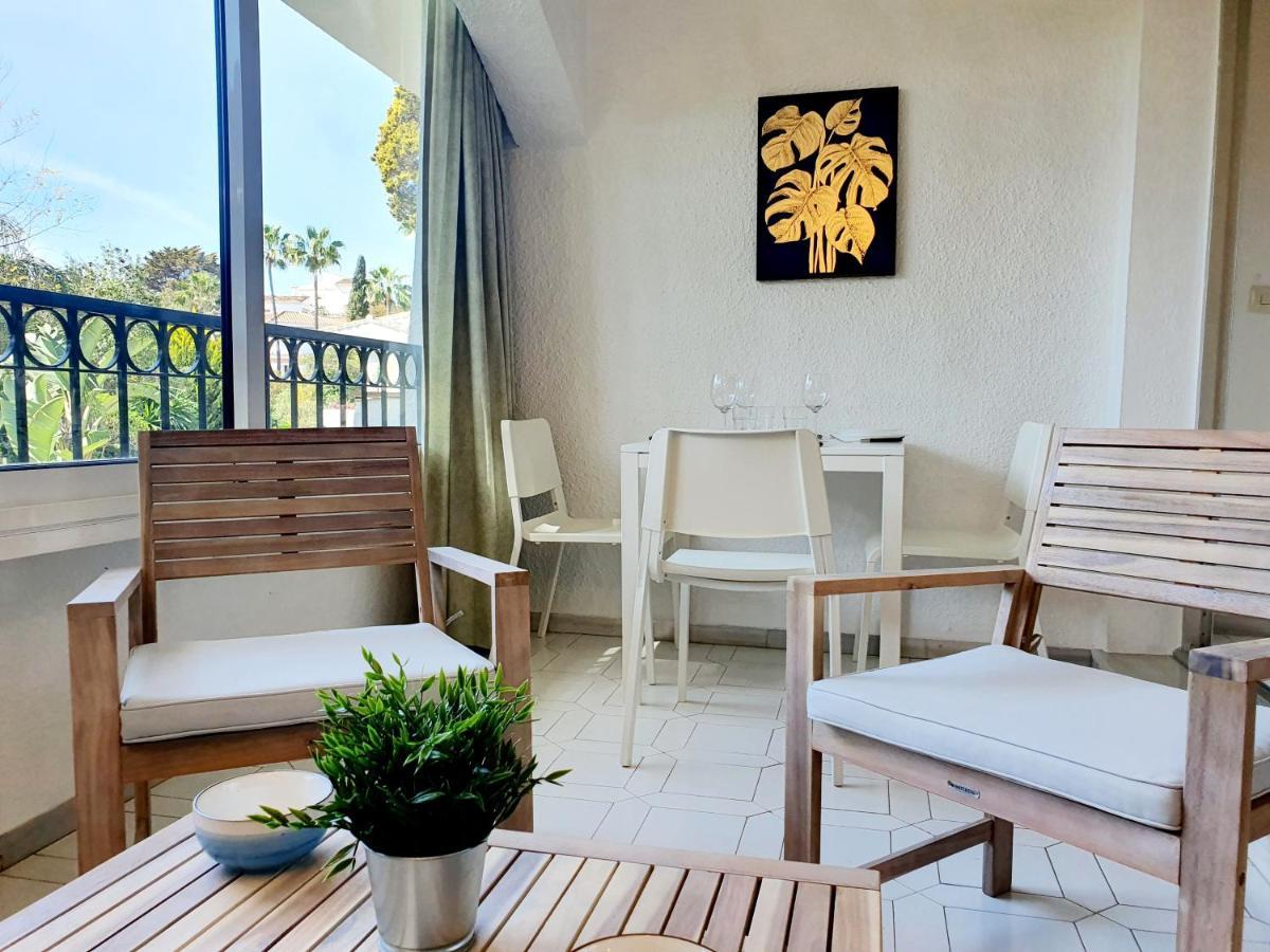 Miraflores Town Studio Sitio de Calahonda Bagian luar foto